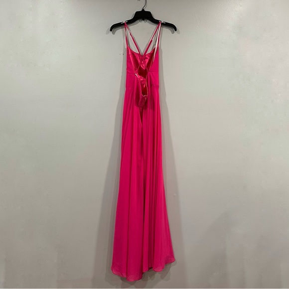 Lulu’s Dreamy Romance Pink Backless Maxi Dress Size M NWOT - Picture 5 of 10